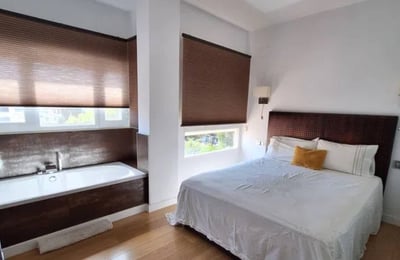 Location d’un appartement spacieux de 2 chambres, 110 m², Alicante, Espagne